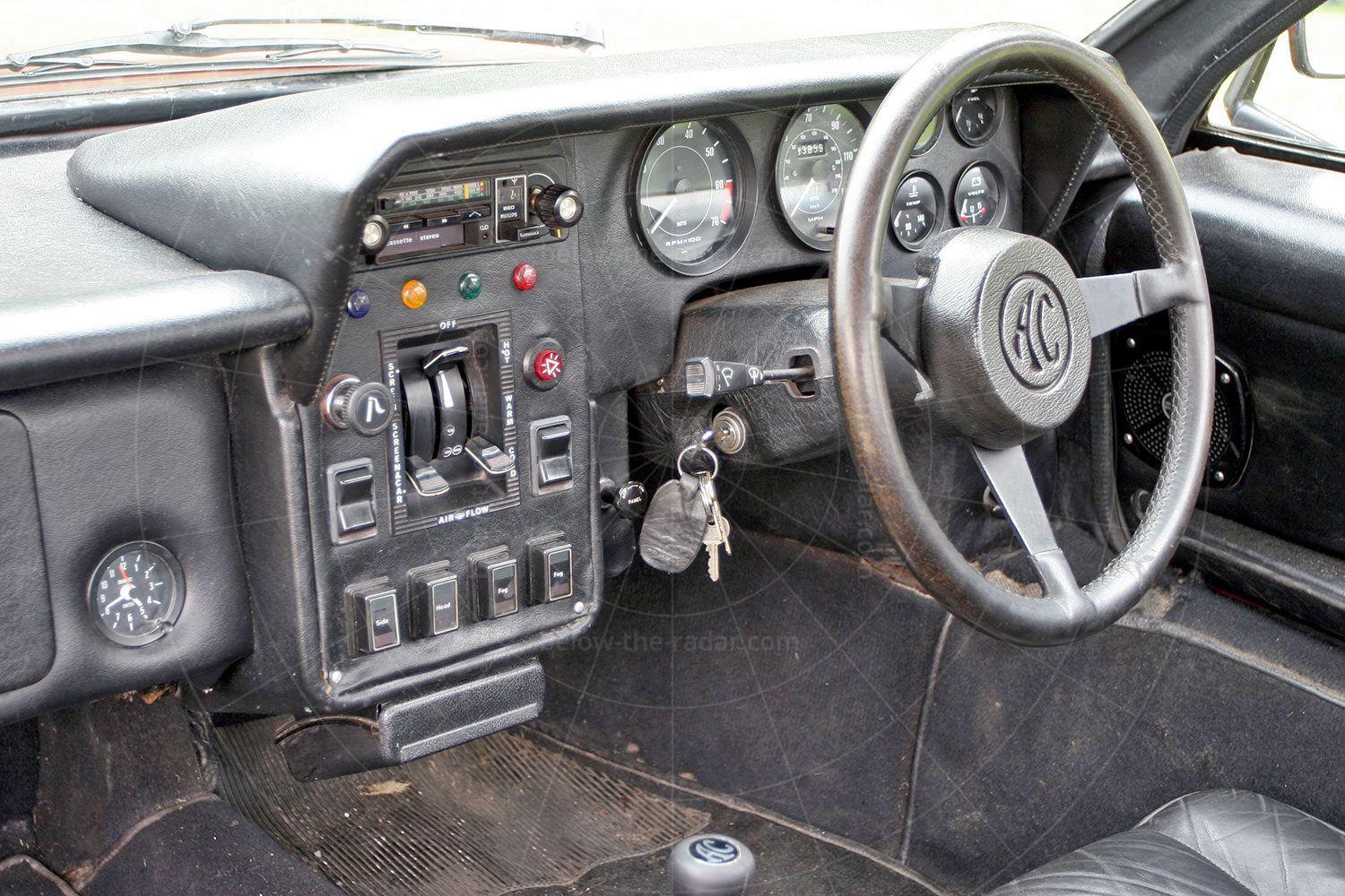 AC 3000ME dashboard Pic: magiccarpics.co.uk | AC 3000ME dashboard