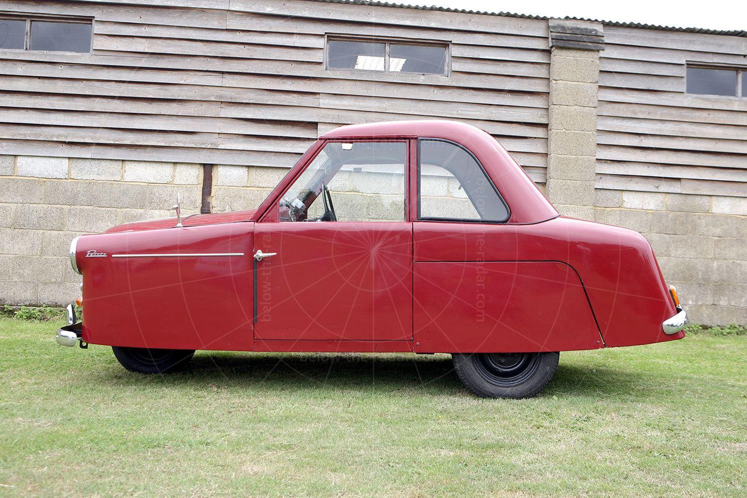 AC Petite Pic: magiccarpics.co.uk | AC Petite