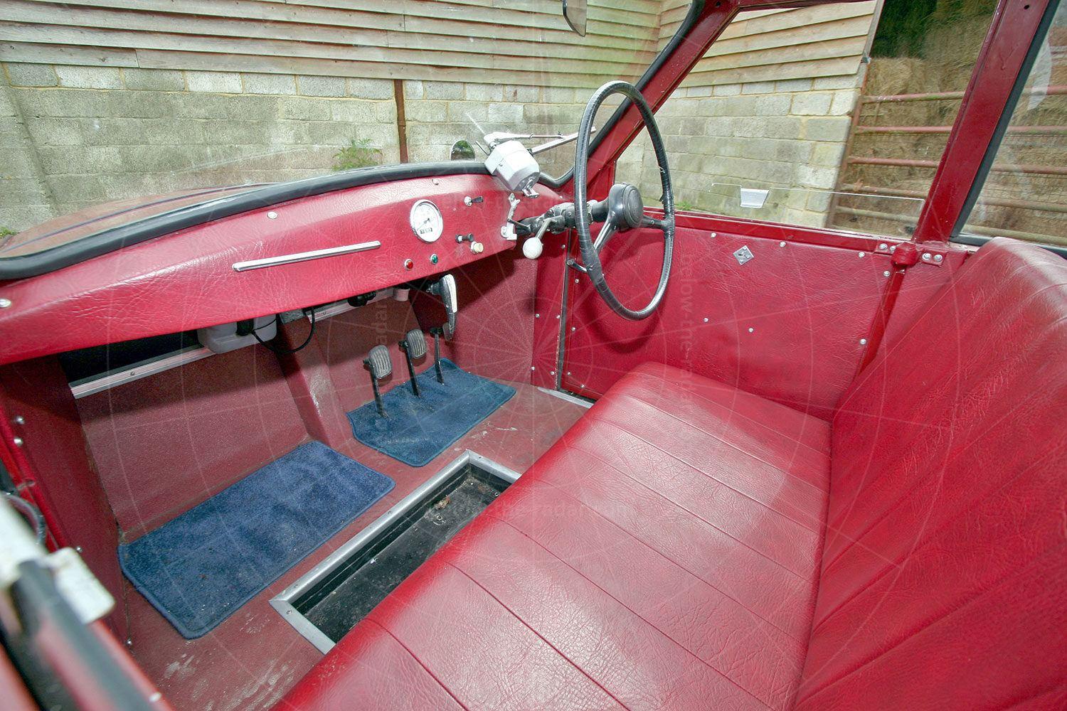 AC Petite interior Pic: magiccarpics.co.uk | AC Petite interior