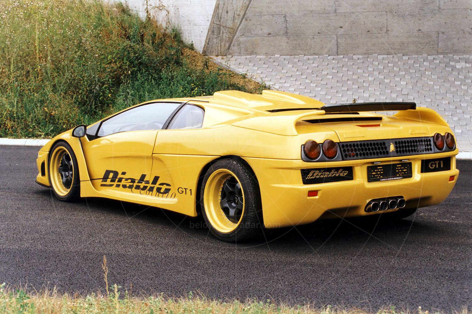 Lamborghini Diablo by Garage Affolter Pic: magiccarpics.co.uk | Lamborghini Diablo by Garage Affolter