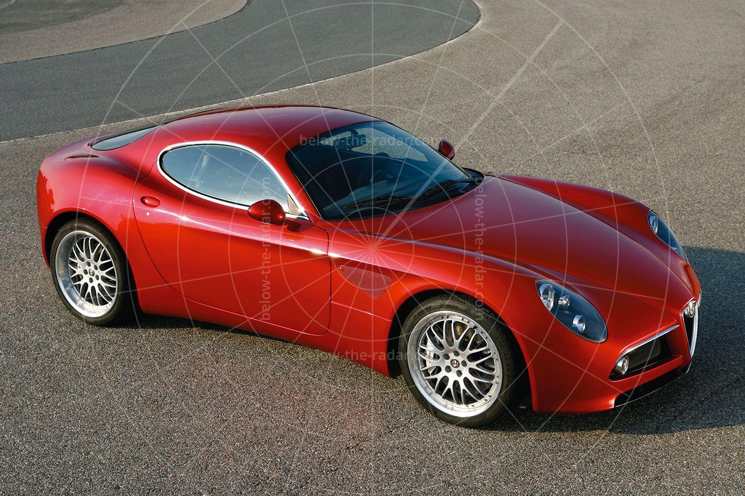 Alfa Romeo 8C Competizione concept
