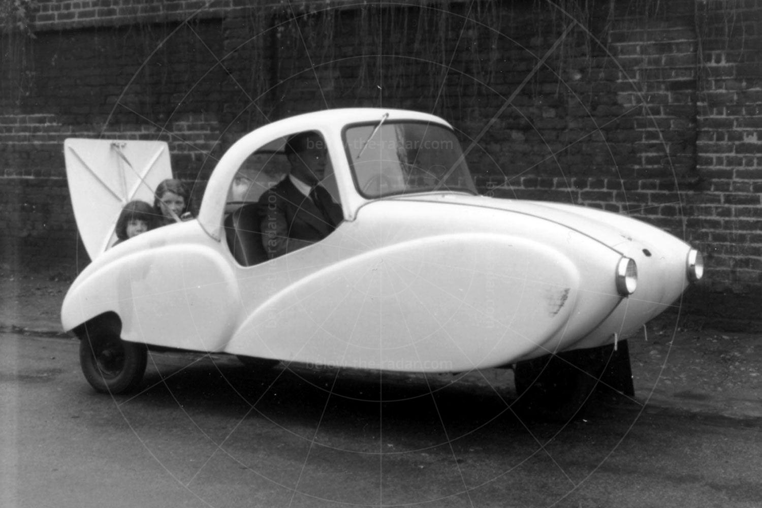 Allard Clipper Pic: magiccarpics.co.uk | Allard Clipper