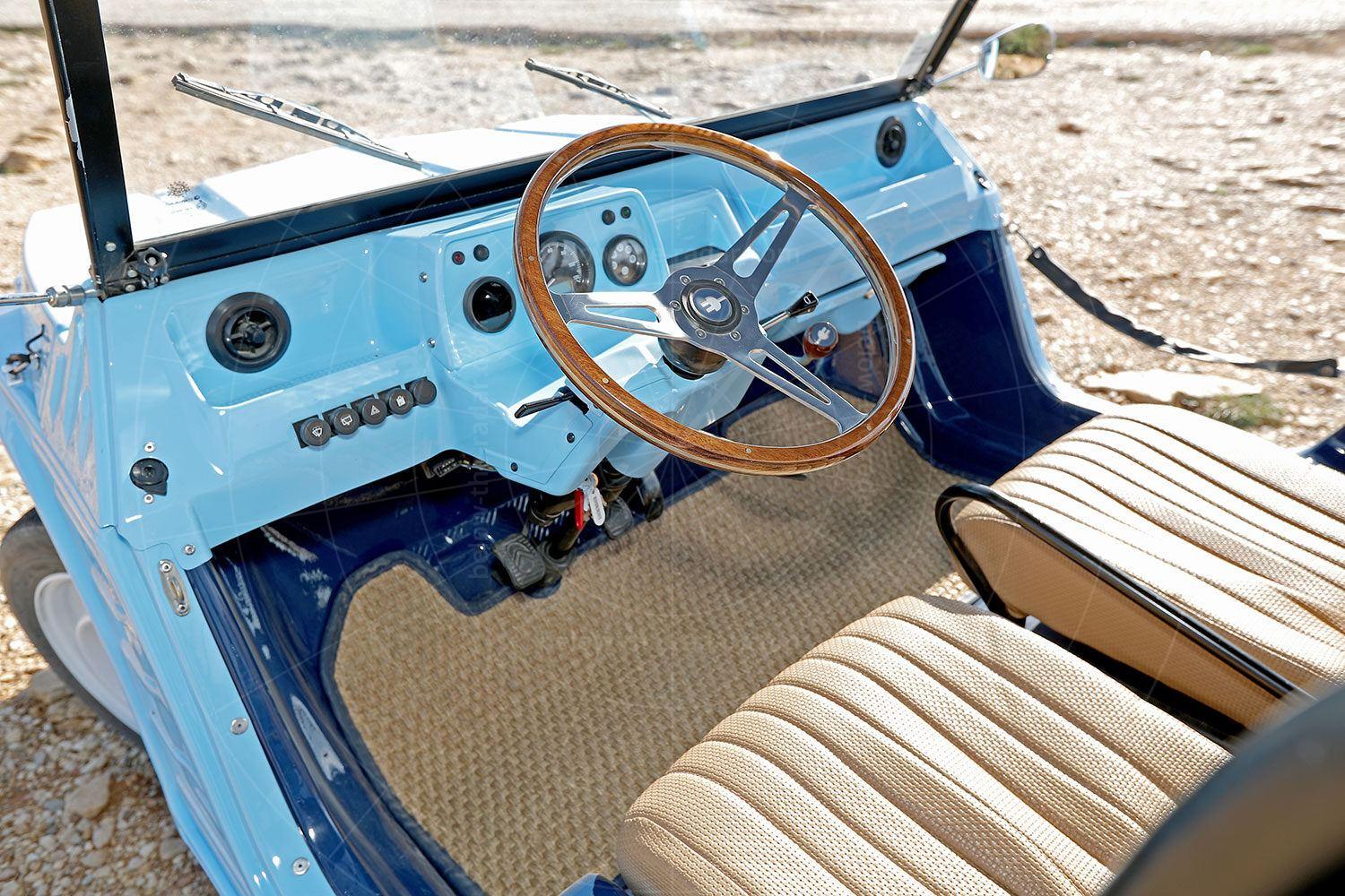 Citroen Eden dashboard Pic: magiccarpics.co.uk | Citroen Eden dashboard