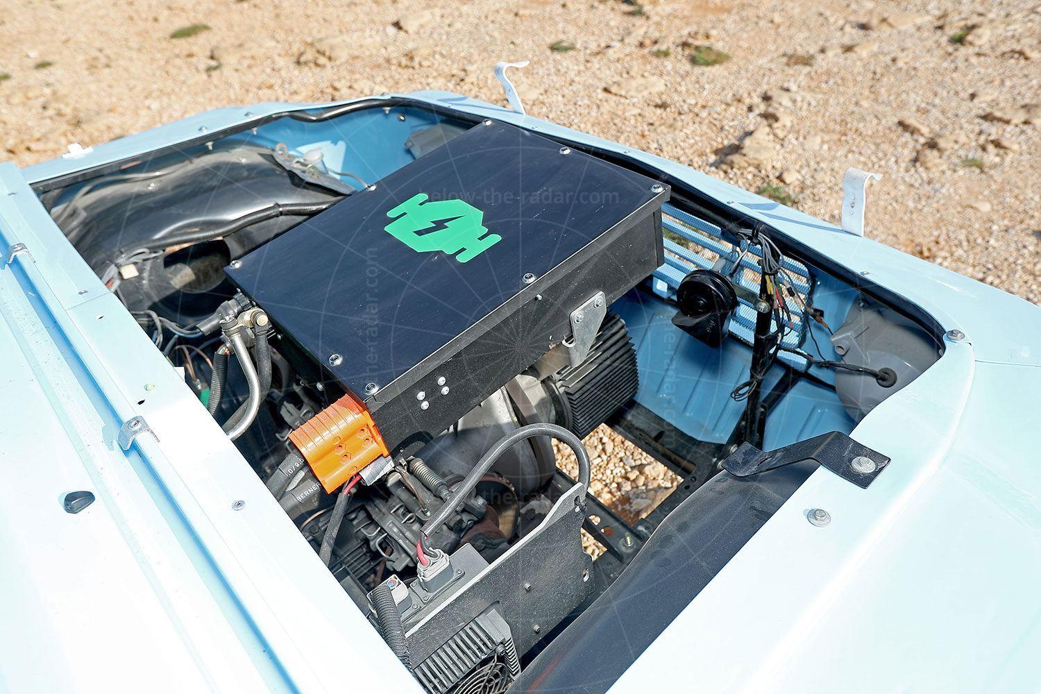 Citroen Eden engine bay Pic: magiccarpics.co.uk | Citroen Eden engine bay