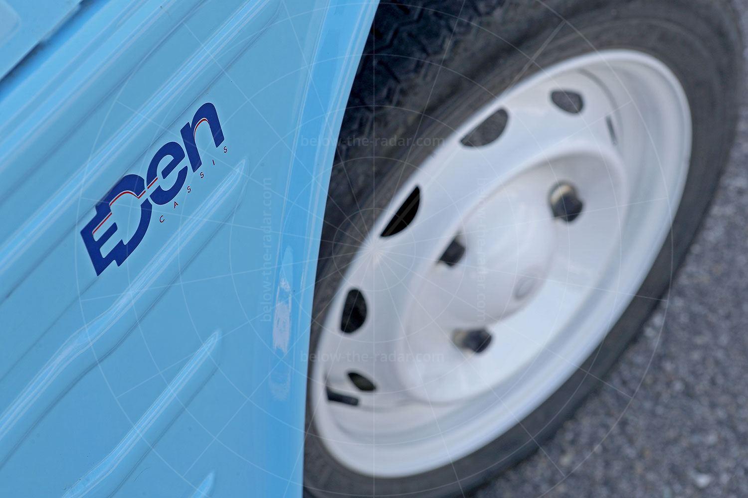 Citroen Eden wheel and badge Pic: magiccarpics.co.uk | Citroen Eden wheel and badge