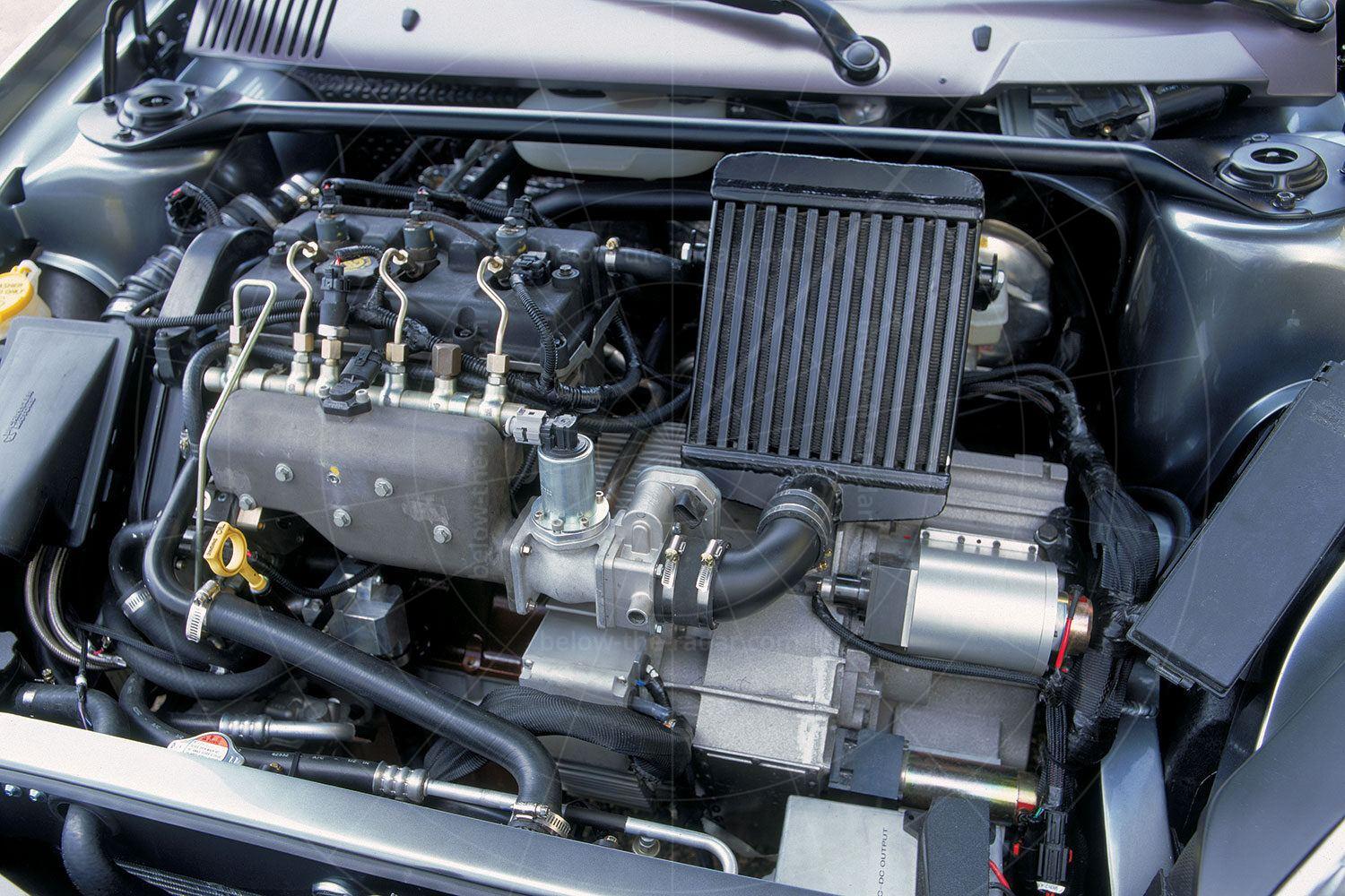 Dodge ESX3 Pic: Dodge | Dodge ESX3 engine bay