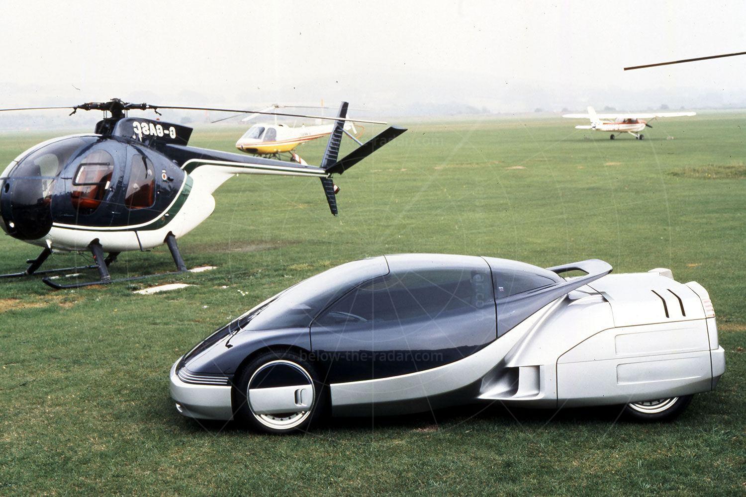 IAD Alien Pic: magiccarpics.co.uk | IAD Alien