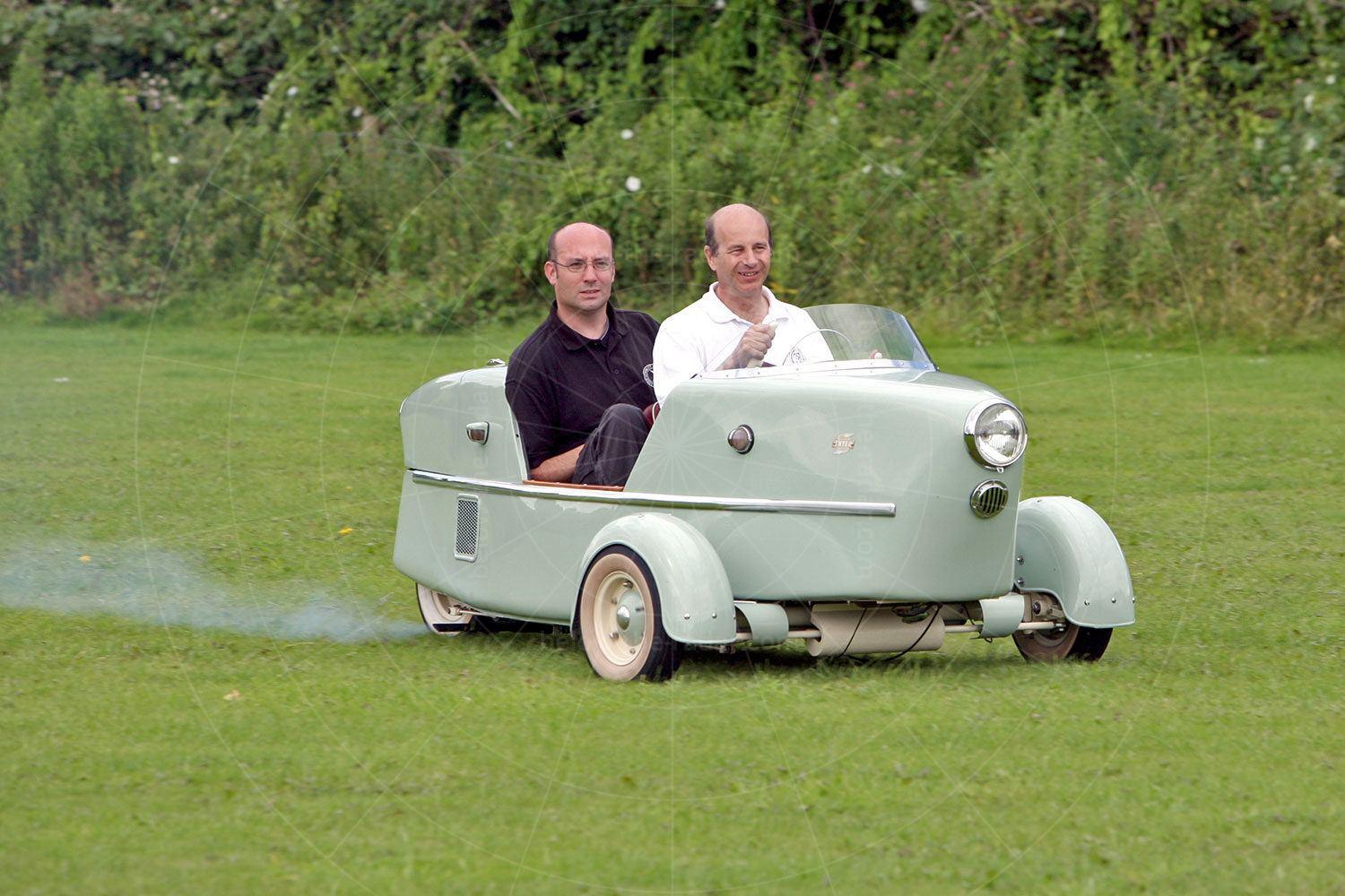 SNCAN Inter 175A Autoscooter Torpedo Pic: magiccarpics.co.uk | SNCAN Inter 175A Autoscooter Torpedo