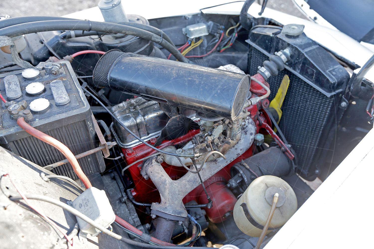 PV445 Valbo drophead coupé engine bay Pic: magiccarpics.co.uk | PV445 Valbo drophead coupé engine bay