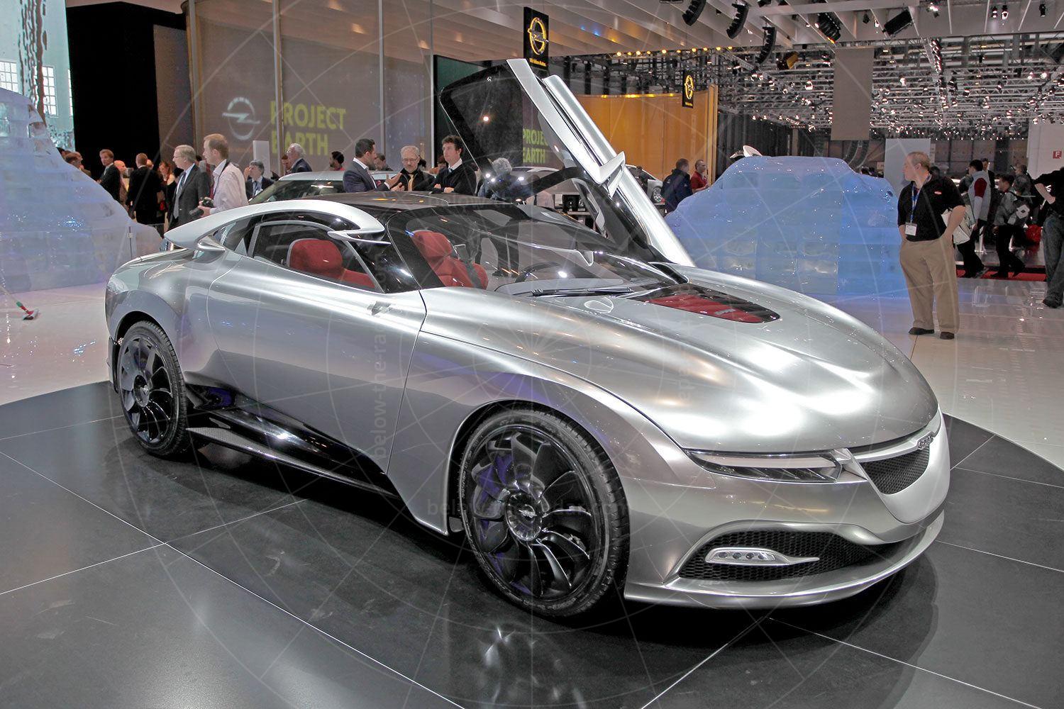 Saab PhoeniX at the 2011 Geneva motor show Pic: magiccarpics.co.uk | Saab PhoeniX at the 2011 Geneva motor show