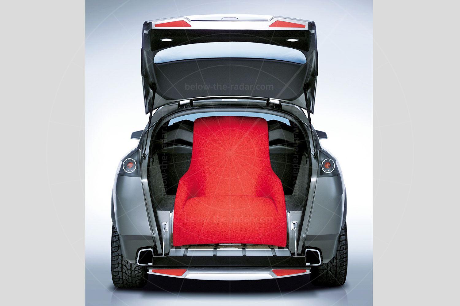 Rover TCV load bay Pic: magiccarpics.co.uk | Rover TCV load bay