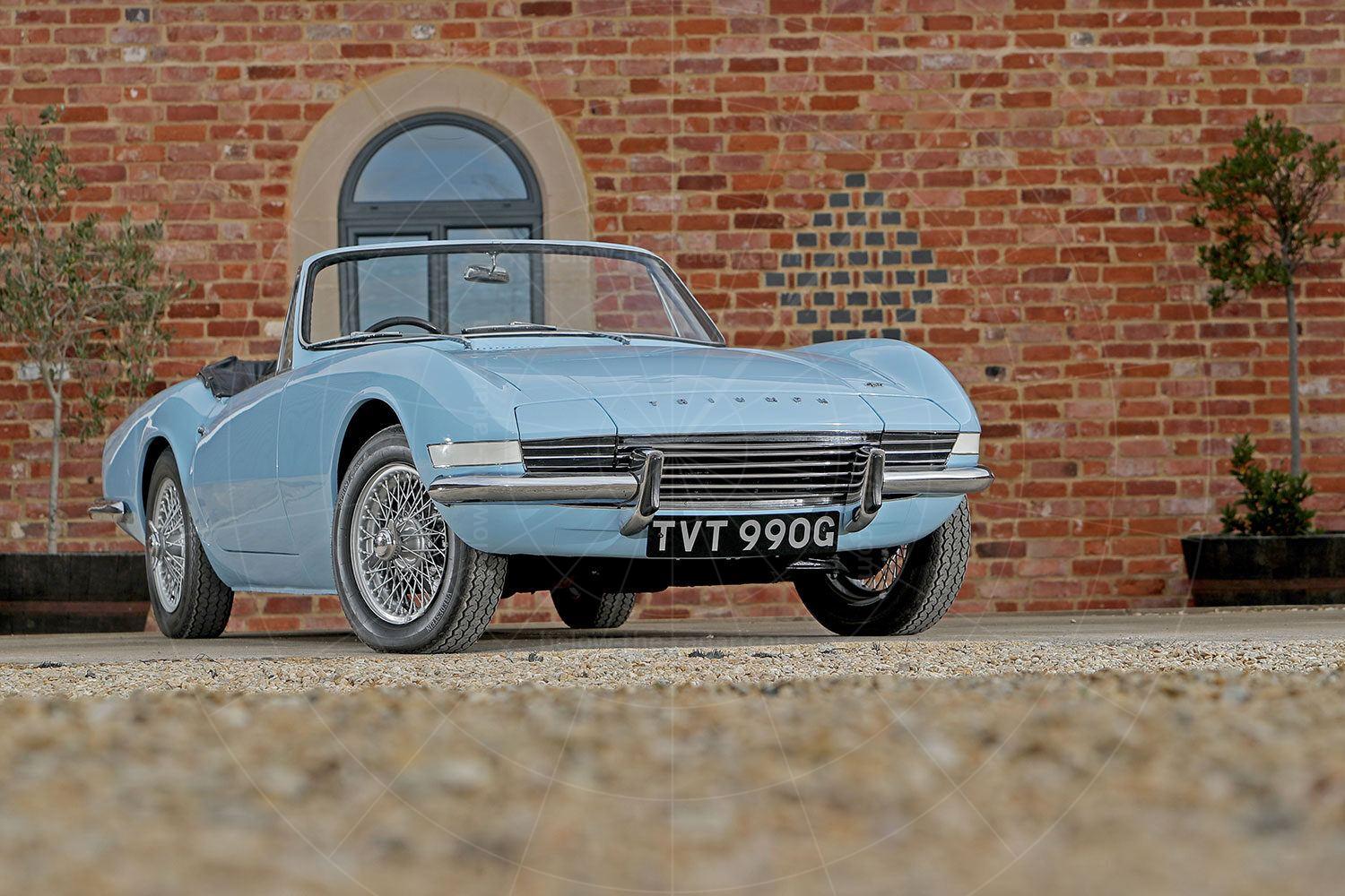 Triumph Fury Pic: magiccarpics.co.uk | Triumph Fury