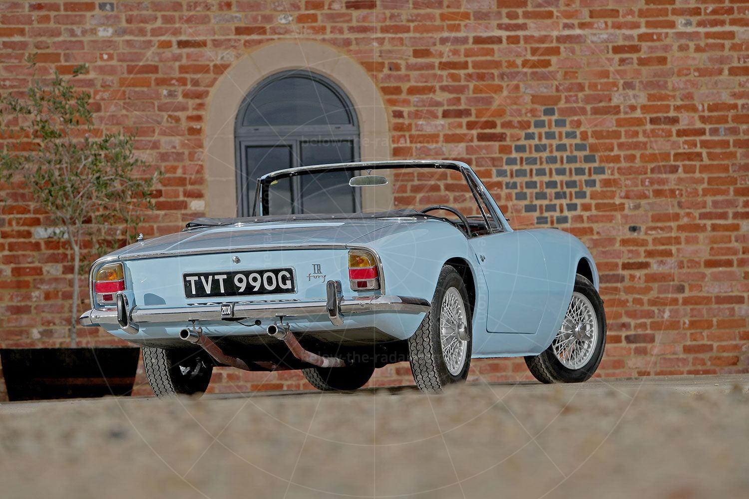 Triumph Fury Pic: magiccarpics.co.uk | Triumph Fury