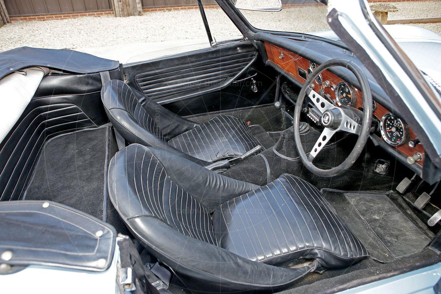 Triumph Fury interior Pic: magiccarpics.co.uk | Triumph Fury interior