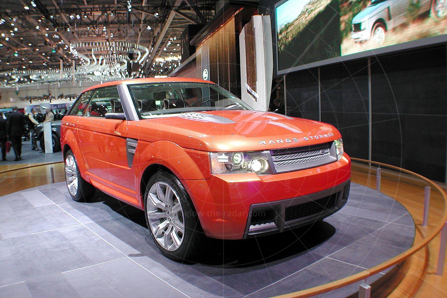 Land Rover Range Stormer at the 2004 Geneva motor show Pic: magiccarpics.co.uk | Land Rover Range Stormer at the 2004 Geneva motor show