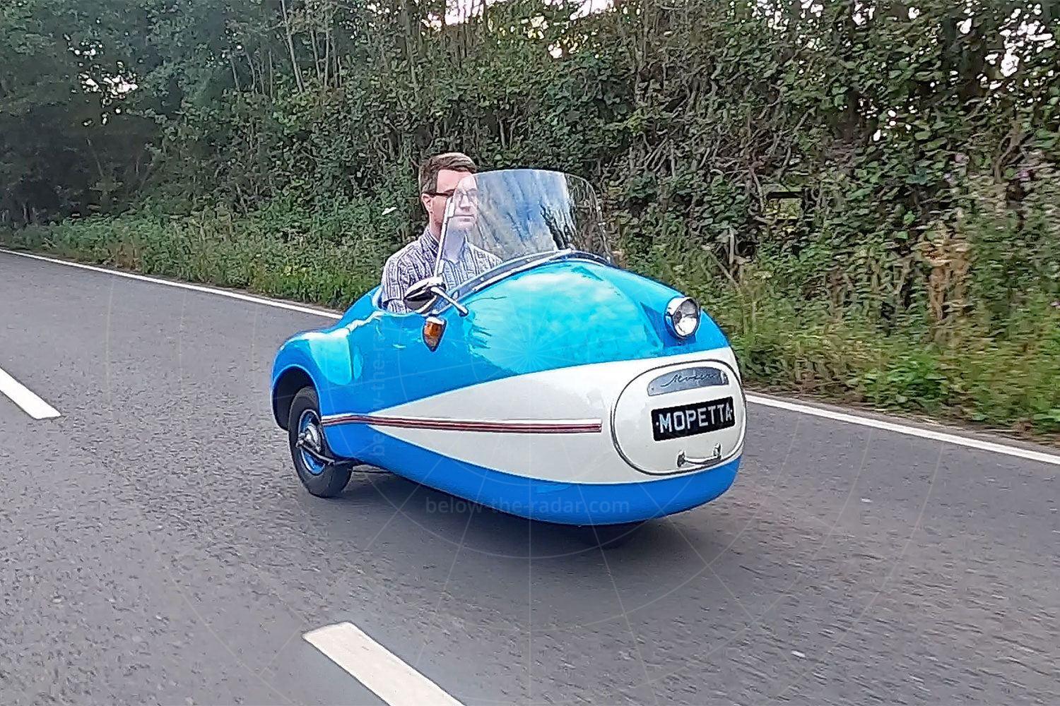 At speed (20mph) in the Mopetta Pic: magiccarpics.co.uk |