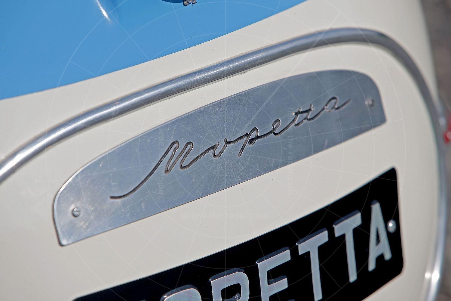 The nose-mounted badge Pic: magiccarpics.co.uk |