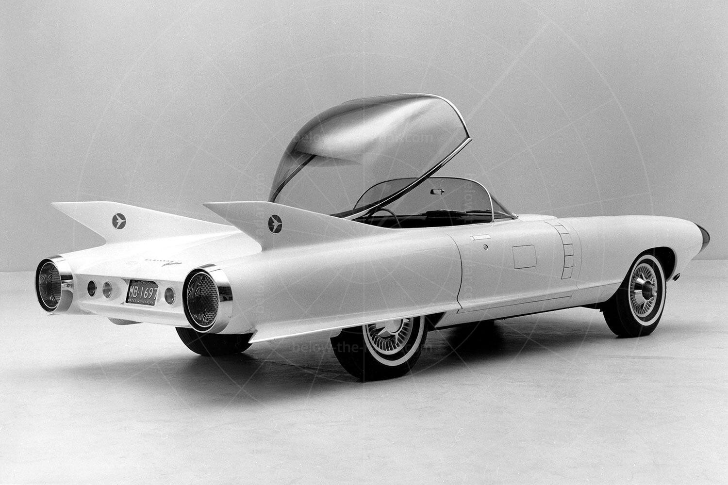 Cadillac Cyclone XP-74 concept Pic: GM | Cadillac Cyclone XP-74 concept