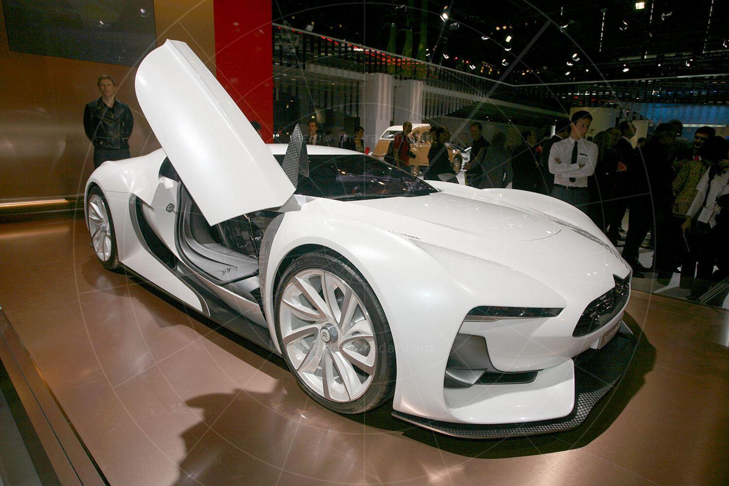 Citroen GT concept at the 2008 Paris Salon Pic: magiccarpics.co.uk | Citroen GT concept at the 2008 Paris Salon