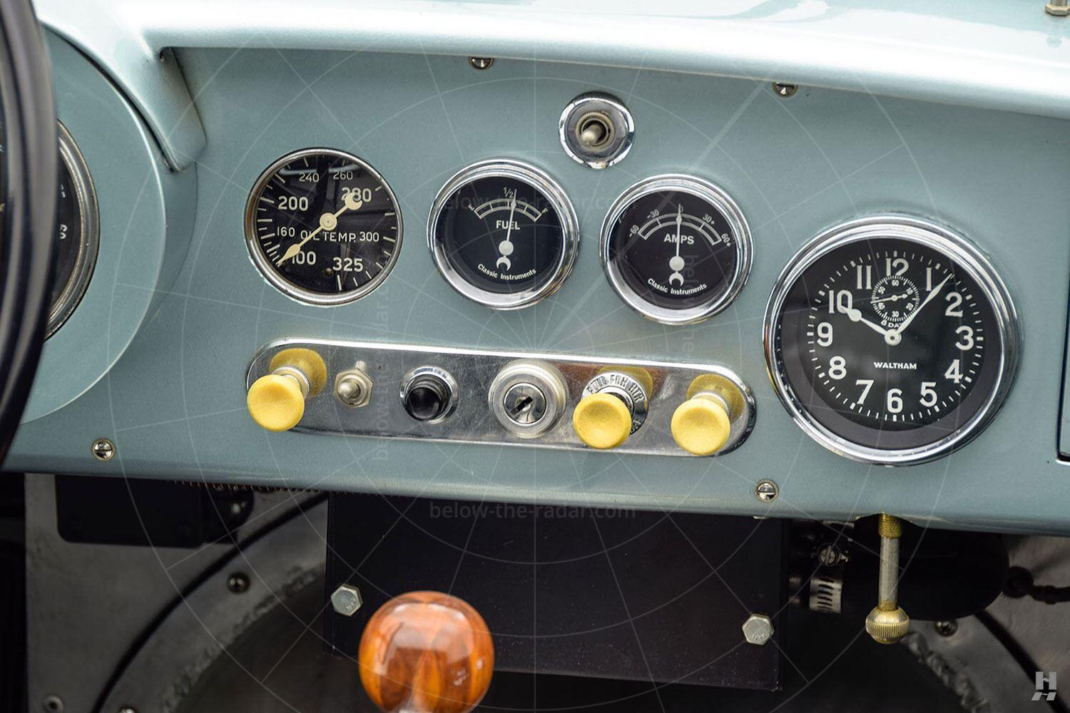 Damilla Special - dashboard Pic: Hyman Ltd | Damilla Special - dashboard