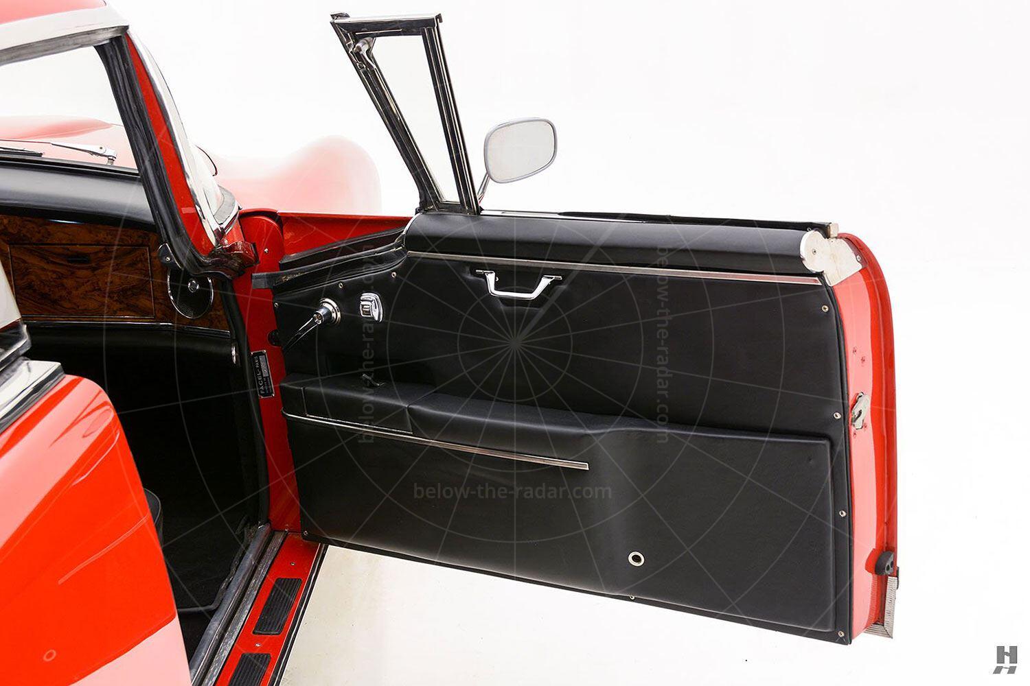 Facel Vega HK500 door trim Pic: Hyman Ltd | Facel Vega HK500 door trim