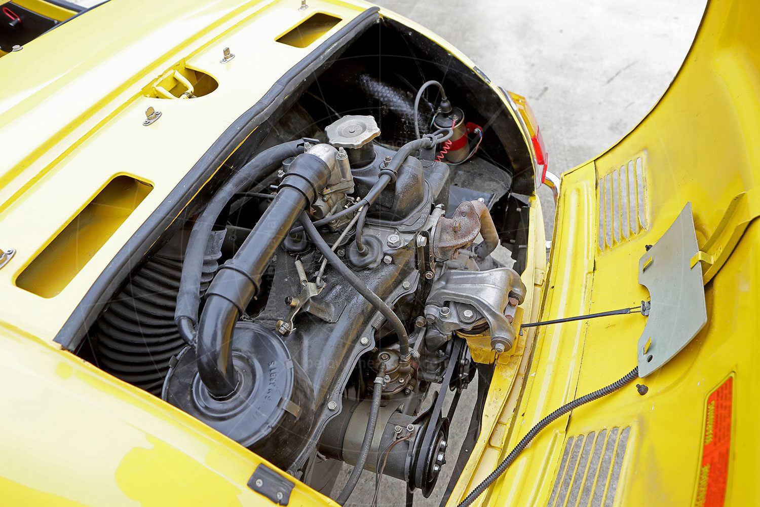 Fiat Gamine engine bay Pic: magiccarpics.co.uk | Fiat Gamine engine bay