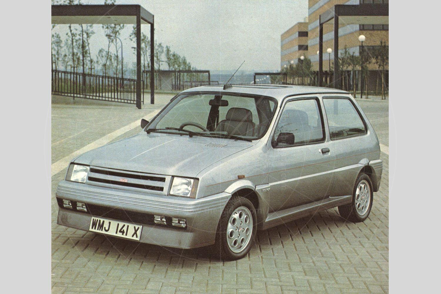 Frazer Tickford Metro inside Autocar magazine Pic: magiccarpics.co.uk | Frazer Tickford Metro inside Autocar magazine