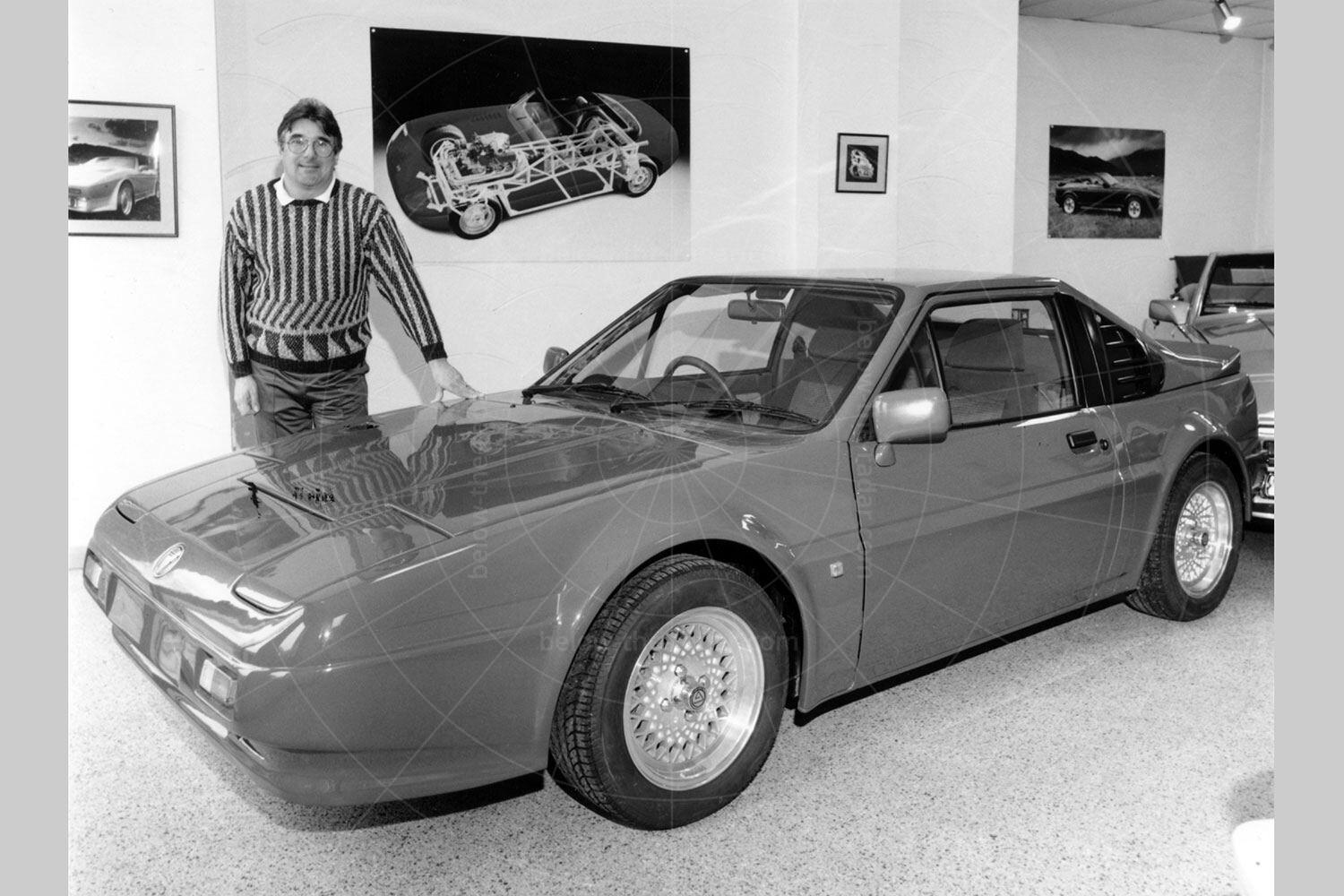 David Haughin was the first official Ginetta dealer, here with a G32 1.9 Pic: magiccarpics.co.uk | David Haughin was the first official Ginetta dealer, here with a G32 1.9