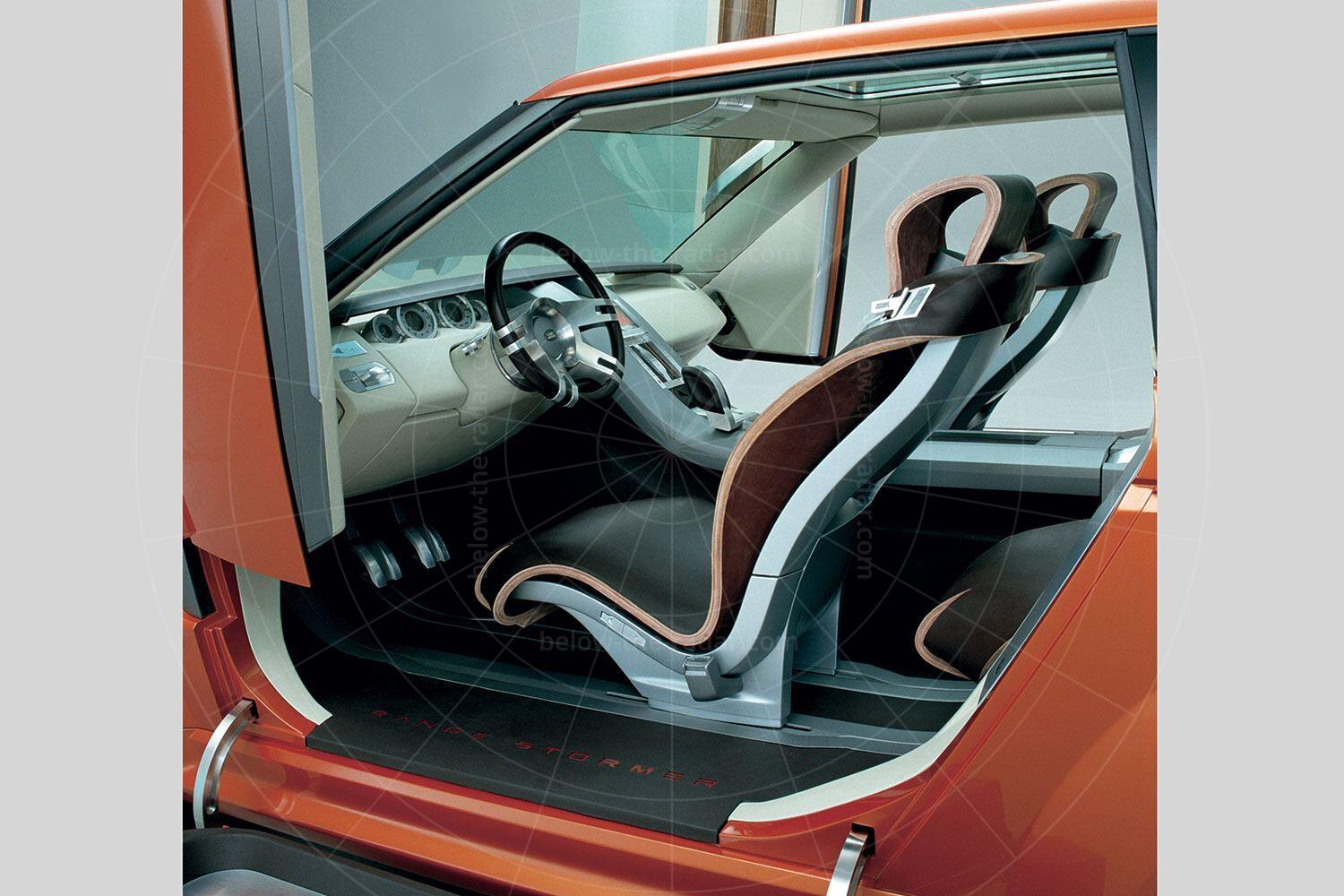 Land Rover Range Stormer interior Pic: Land Rover | Land Rover Range Stormer interior