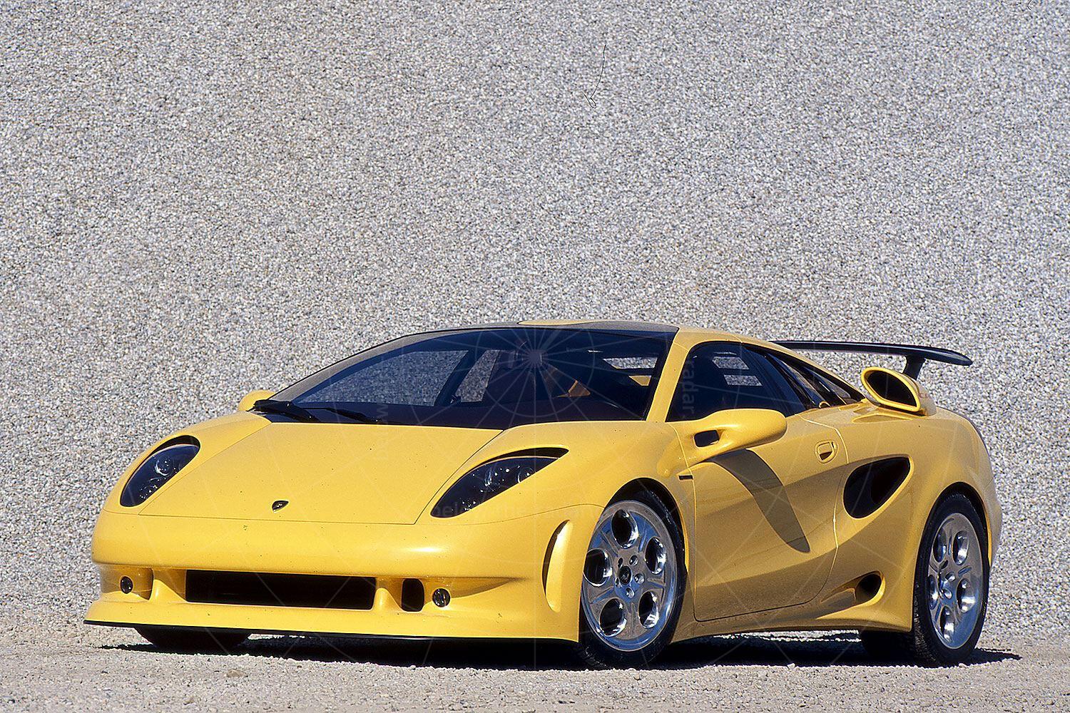 Lamborghini Cala Pic: magiccarpics.co.uk | Lamborghini Cala