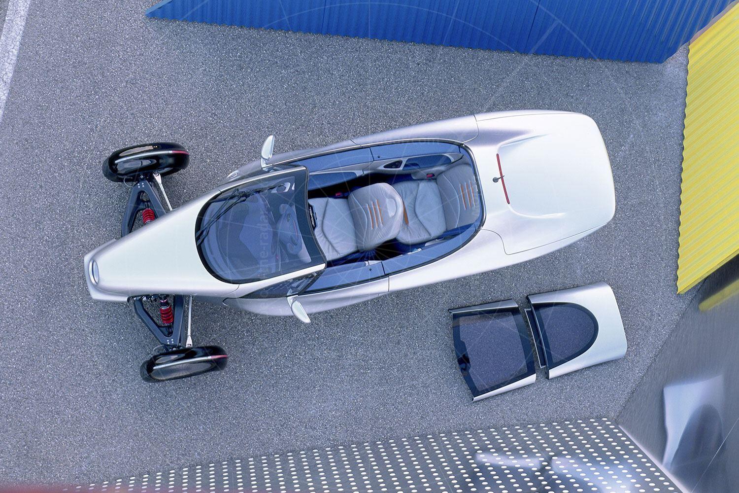 Mercedes F300 Life-Jet Pic: Mercedes-Benz | Mercedes F300 Life-Jet