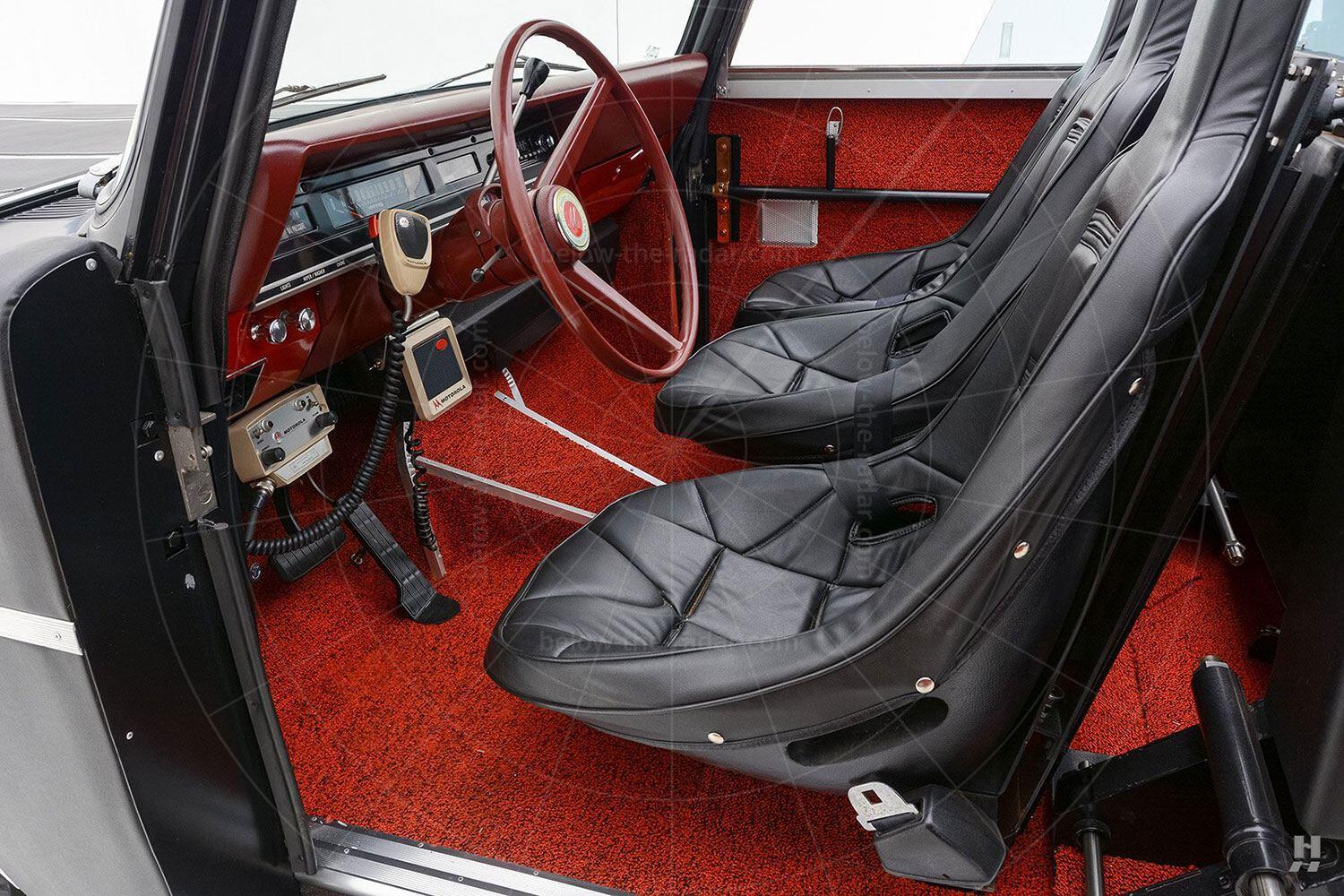 Mohs Safarikar interior Pic: Hyman Ltd | Mohs Safarikar interior