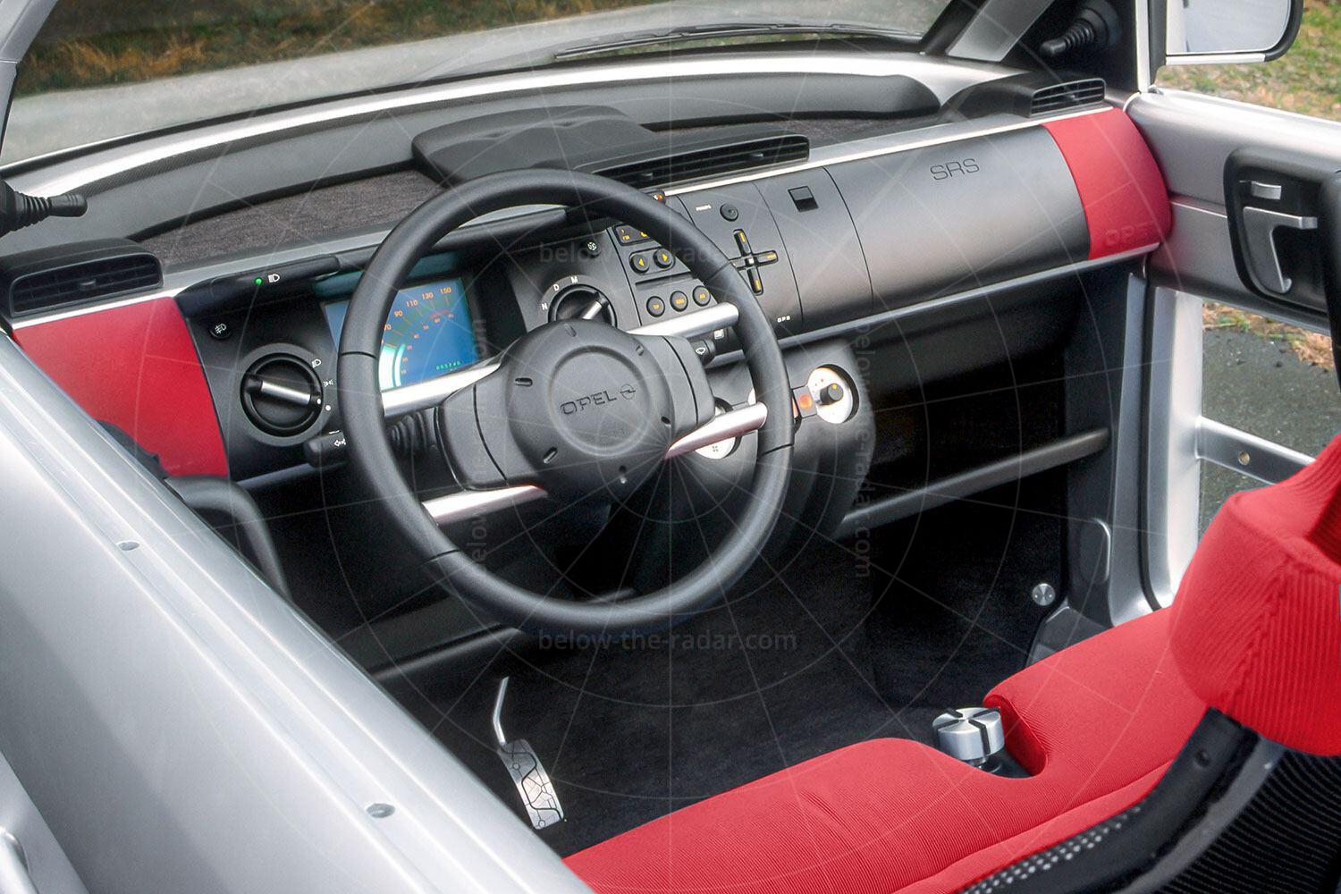 Opel Maxx two-door interior Pic: GM | Opel Maxx two-door interior