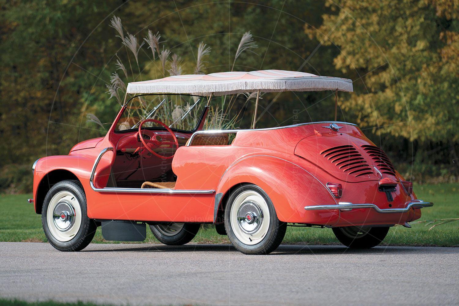 Renault 4CV Jolly Pic: RM Sotheby's | Renault 4CV Jolly