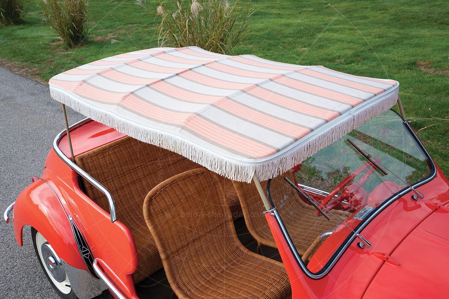 Renault 4CV Jolly canopy Pic: RM Sotheby's | Renault 4CV Jolly canopy