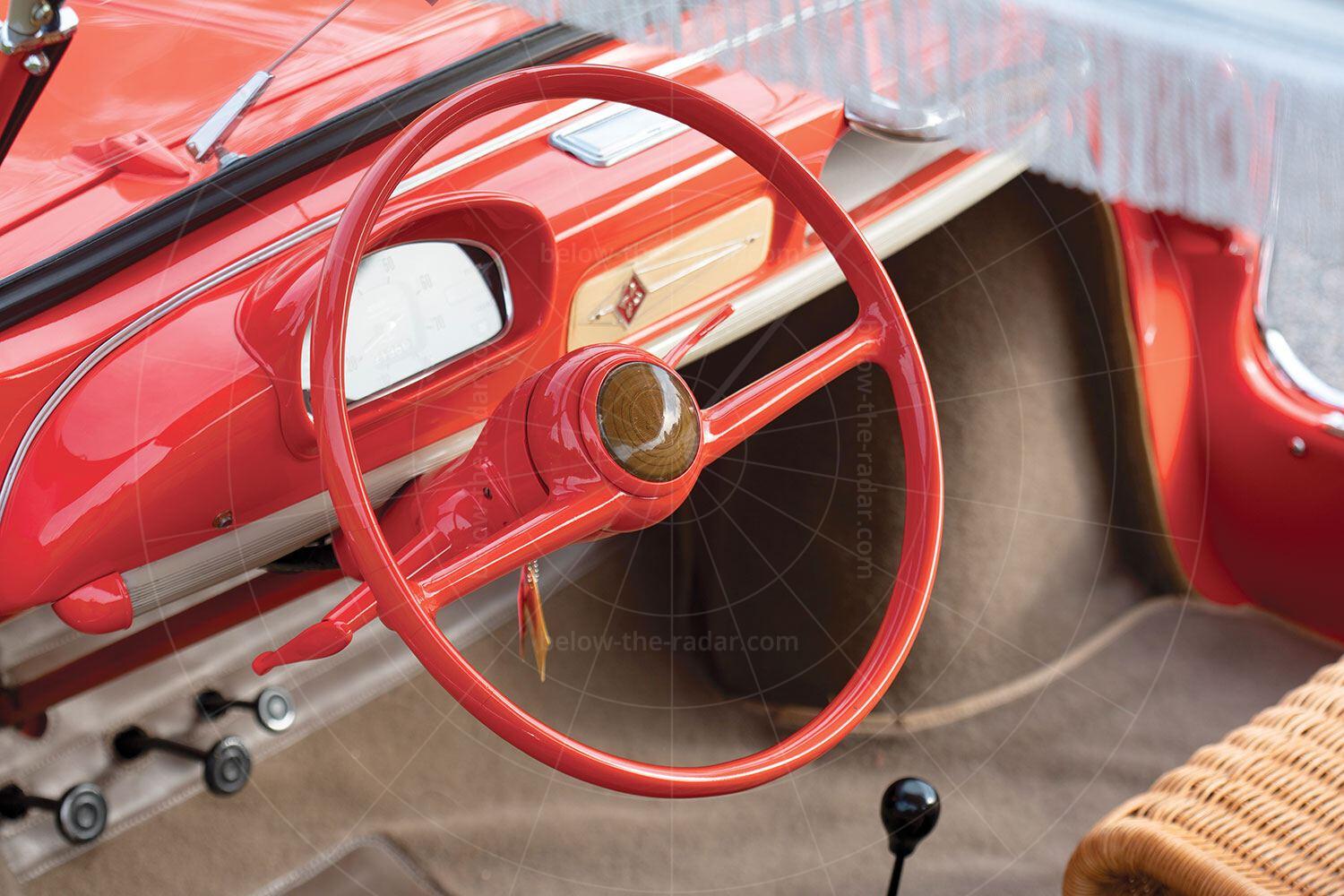 Renault 4CV Jolly dashboard Pic: RM Sotheby's | Renault 4CV Jolly dashboard