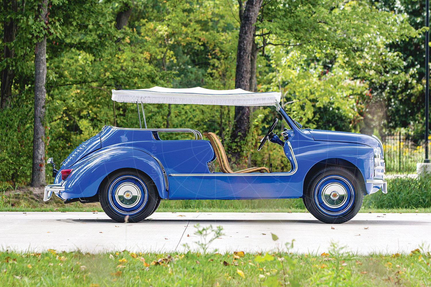 Renault 4CV Jolly Pic: RM Sotheby's | Renault 4CV Jolly