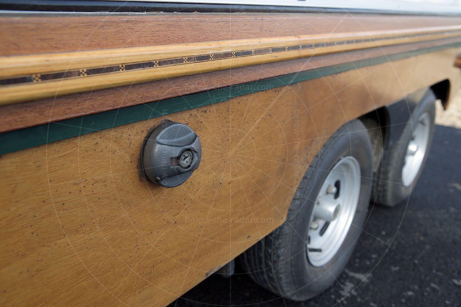 Towns Hustler Six wooden panelling Pic: magiccarpics.co.uk | Towns Hustler Six wooden panelling