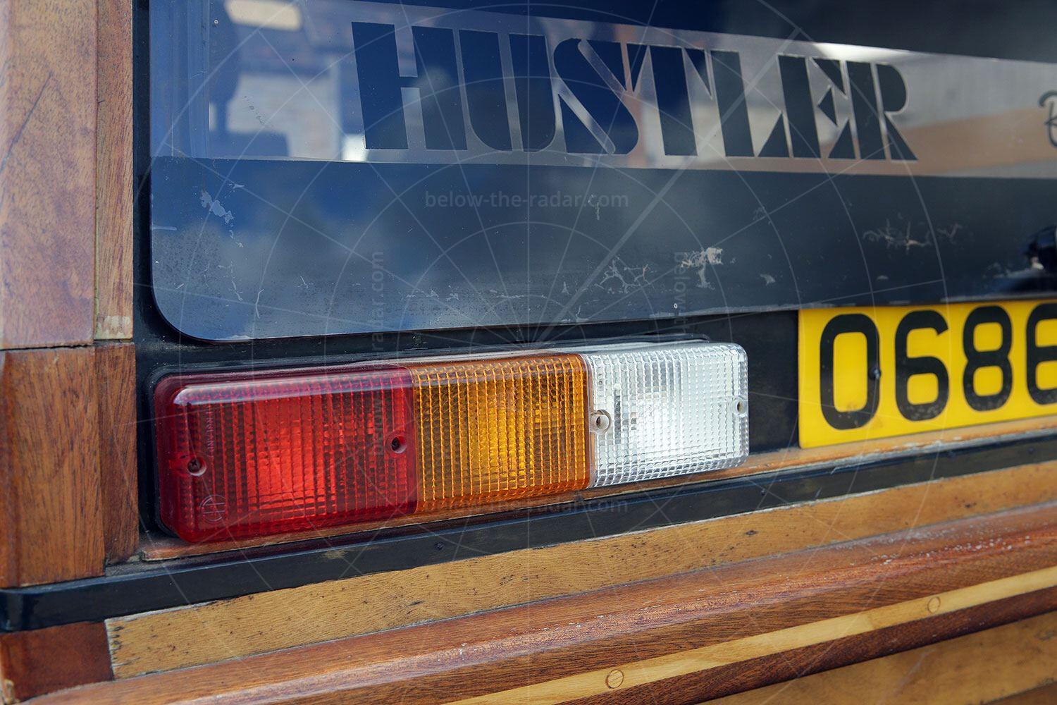 Towns Hustler Six Pic: magiccarpics.co.uk | Towns Hustler Six