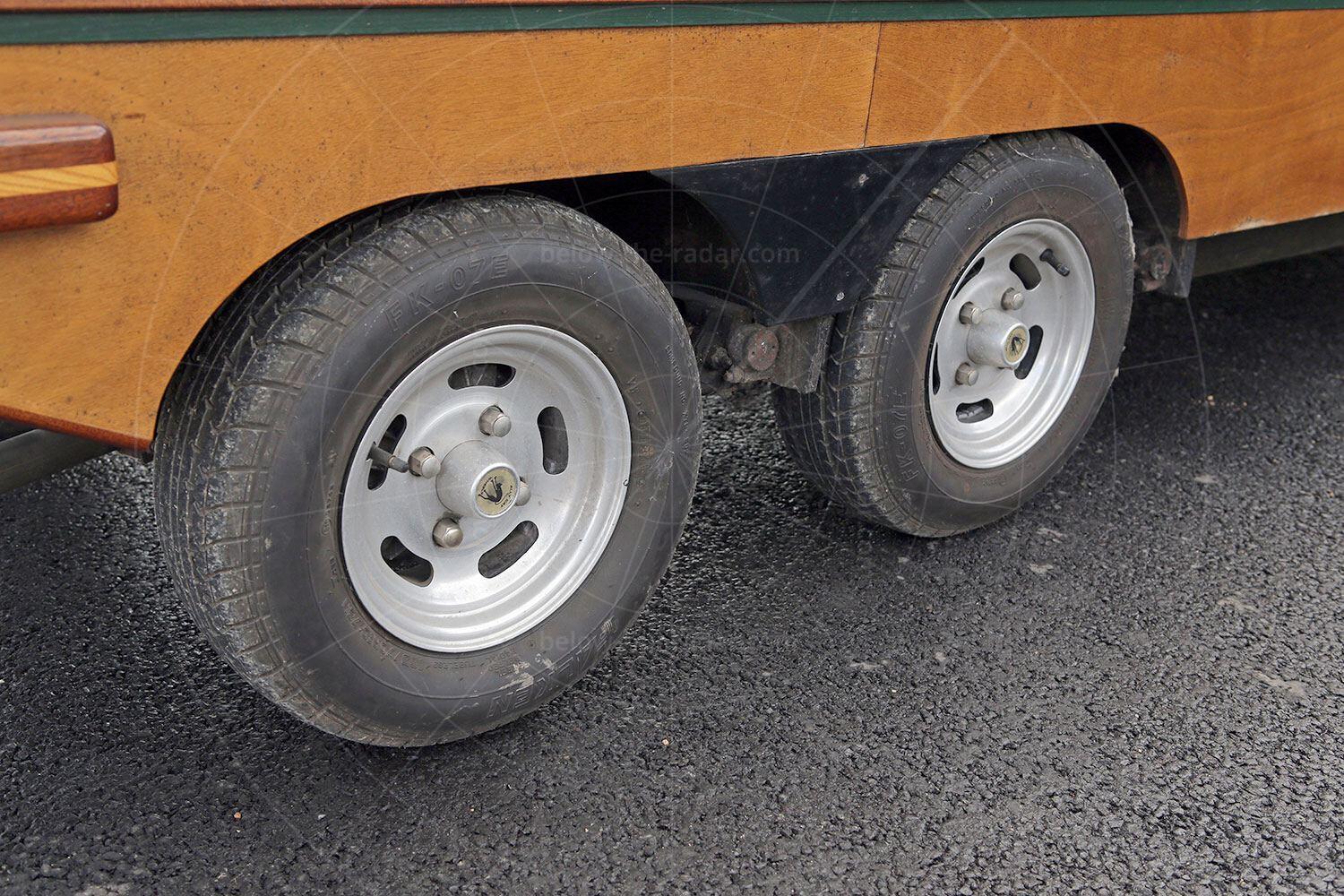 Towns Hustler Six twin rear axles Pic: magiccarpics.co.uk | Towns Hustler Six twin rear axles