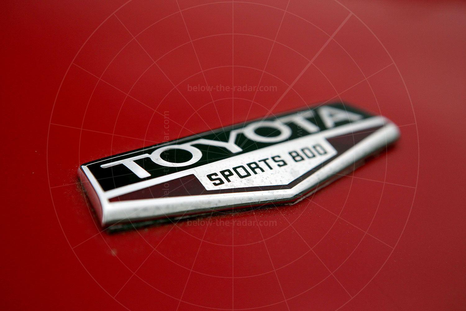 Toyota Sports 800 badge Pic: magiccarpics.co.uk | Toyota Sports 800 badge