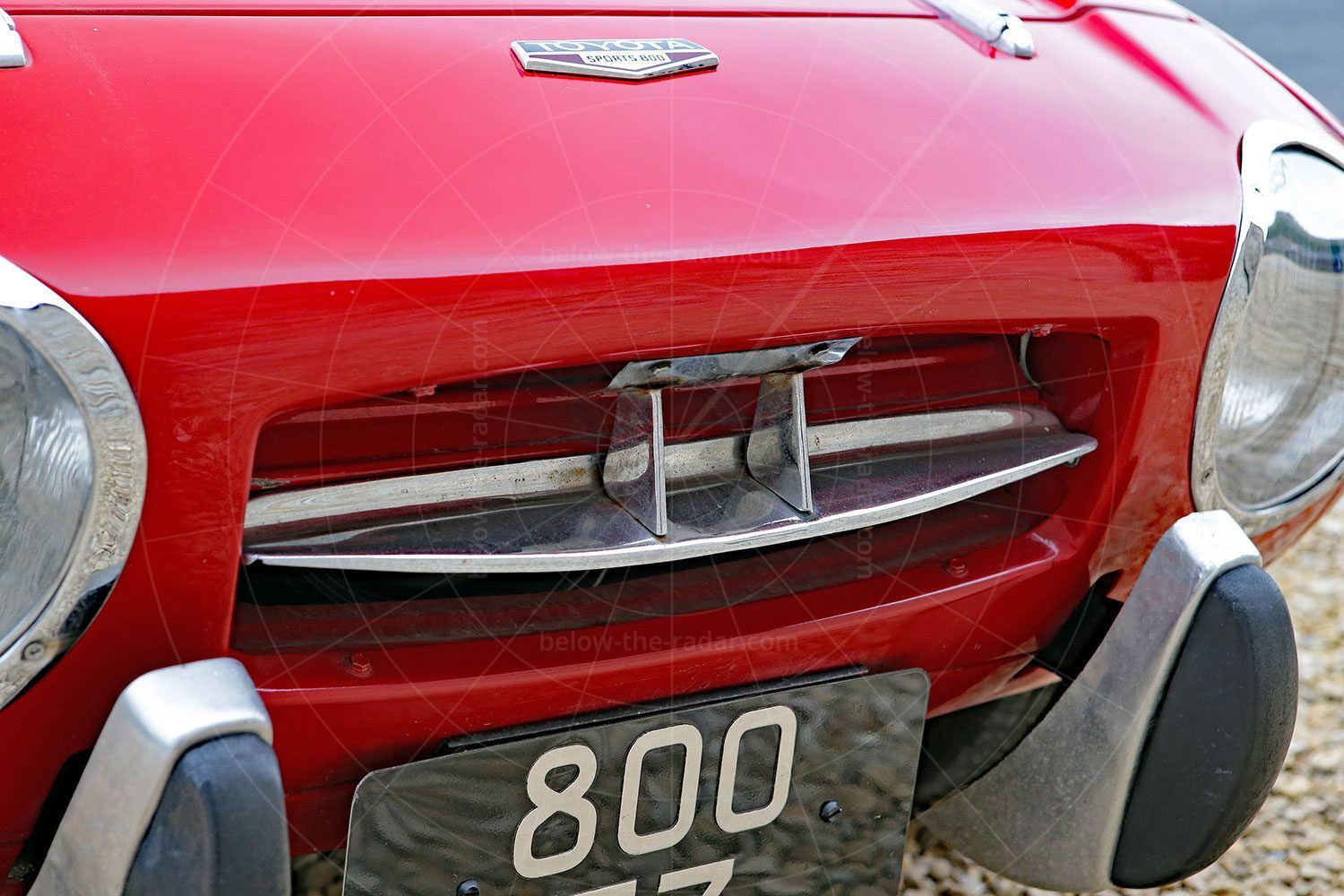 Toyota Sports 800 grille Pic: magiccarpics.co.uk | Toyota Sports 800 grille