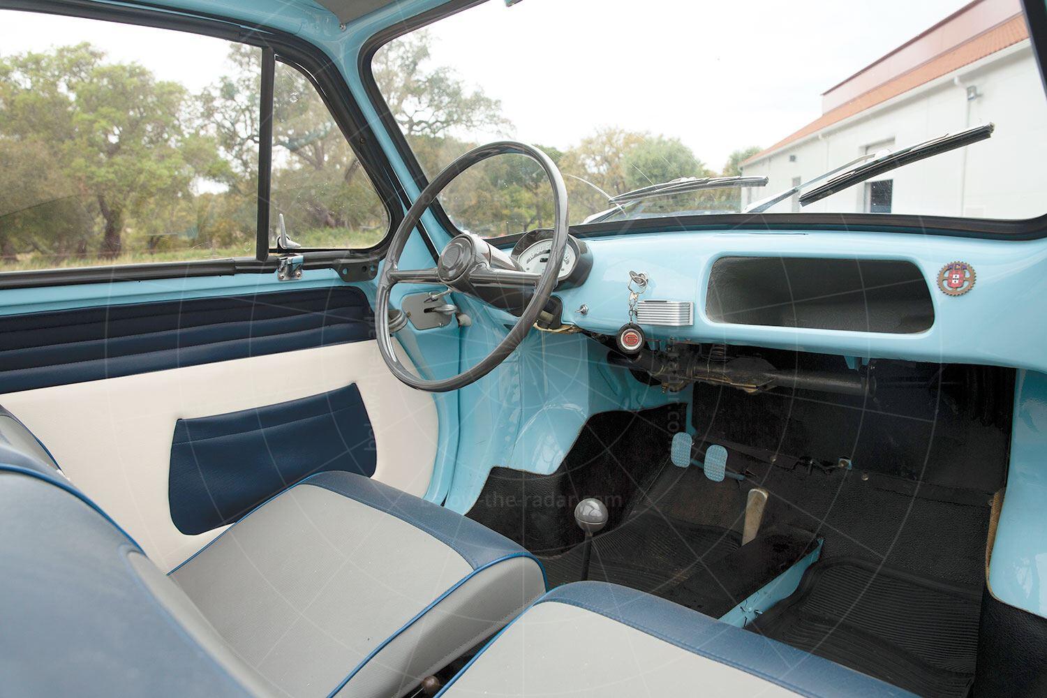 Vespa 400 dashboard Pic: RM Sotheby's | Vespa 400 dashboard