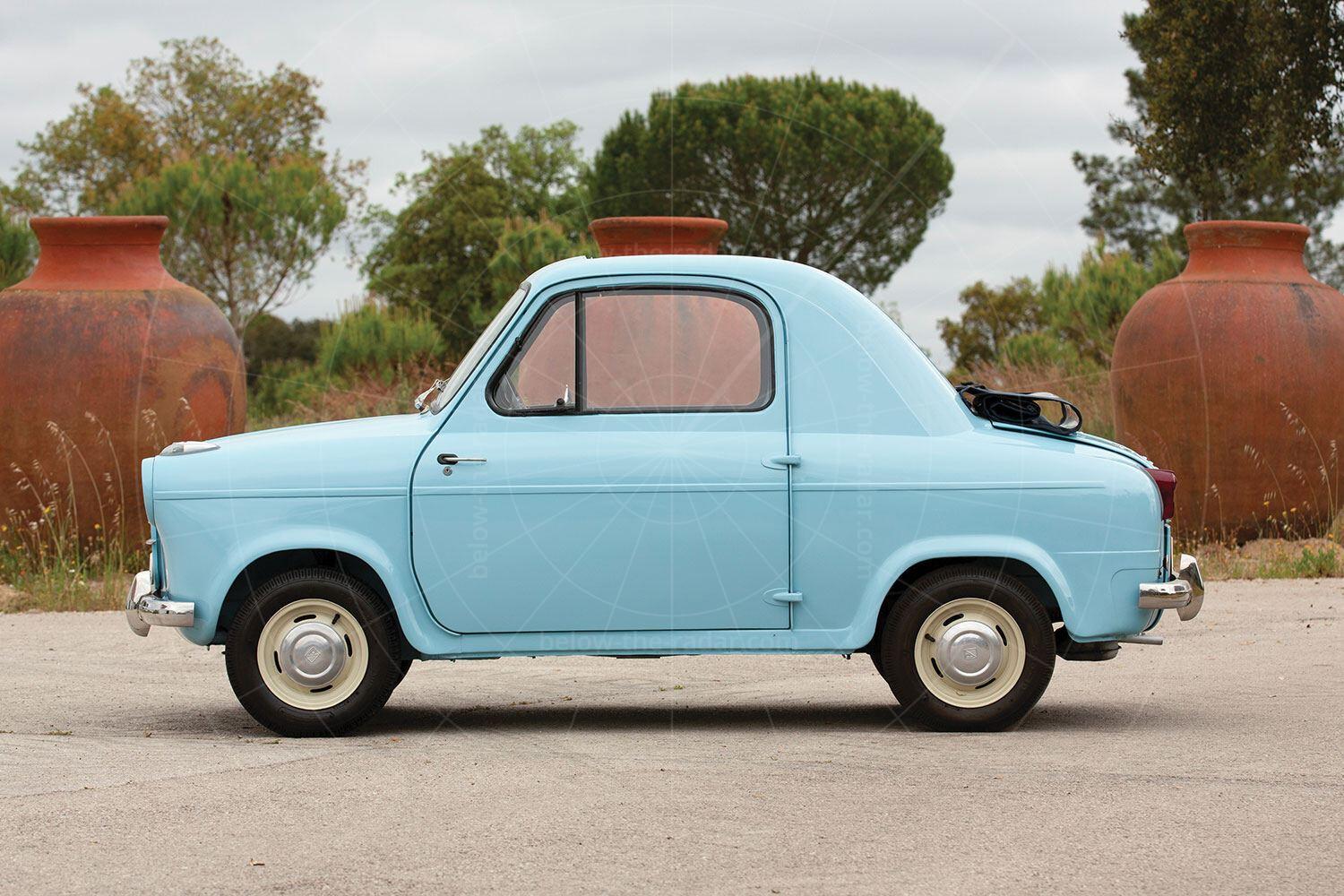 Vespa 400 Pic: RM Sotheby's | Vespa 400