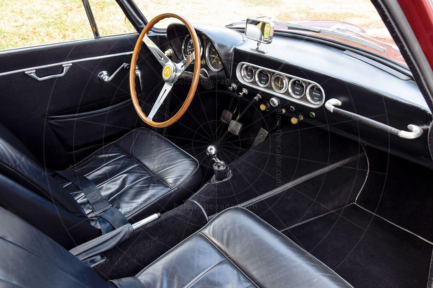 Apollo 3500GT interior Pic: RM Sotheby's | Apollo 3500GT interior