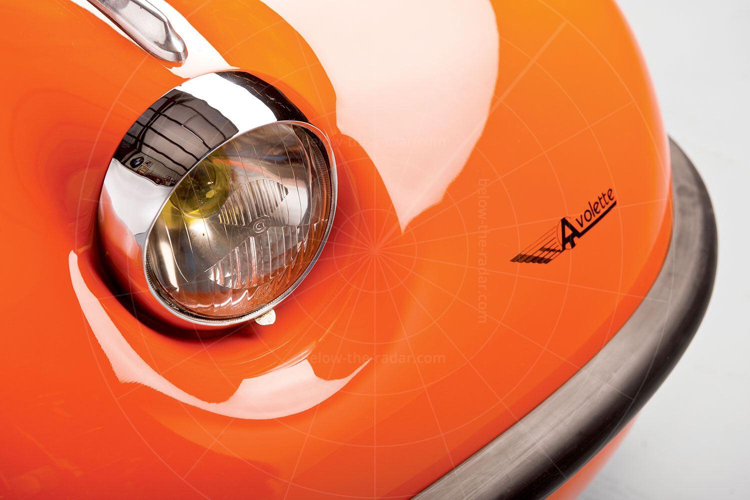 Avolette Record Deluxe headlight Pic: RM Sotheby's | Avolette Record Deluxe headlight