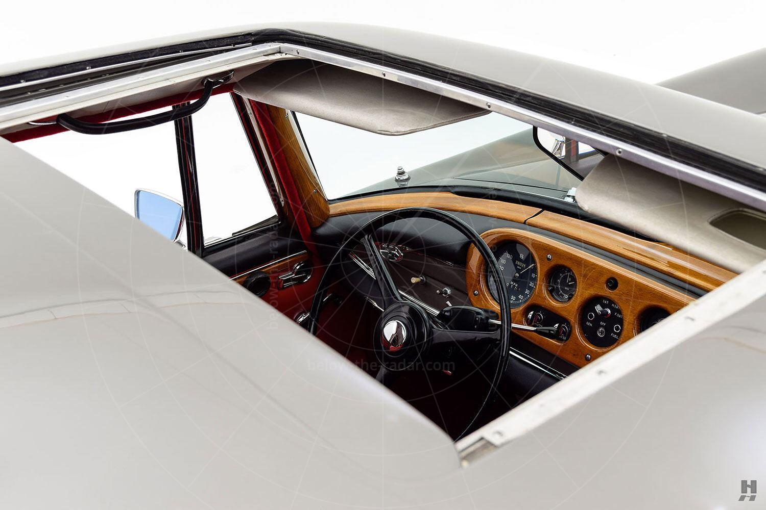 Bentley S2 Wendler shooting brake - sunroof Pic: Hyman Ltd | Bentley S2 Wendler shooting brake - sunroof