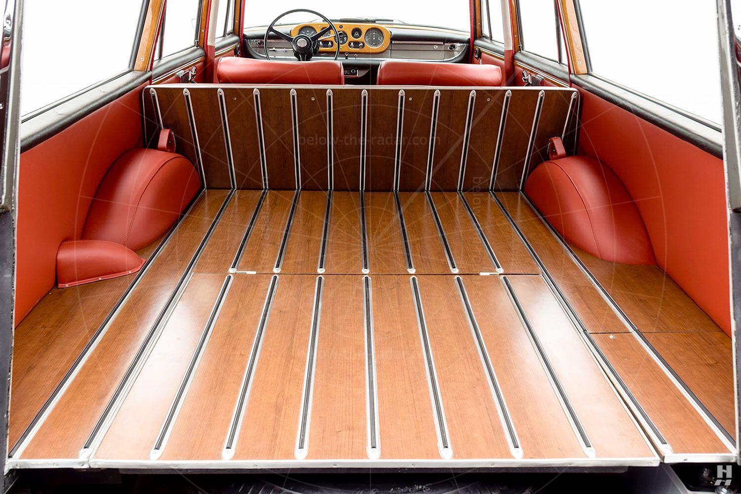 Bentley S2 Wendler shooting brake - load bay Pic: Hyman Ltd | Bentley S2 Wendler shooting brake - load bay