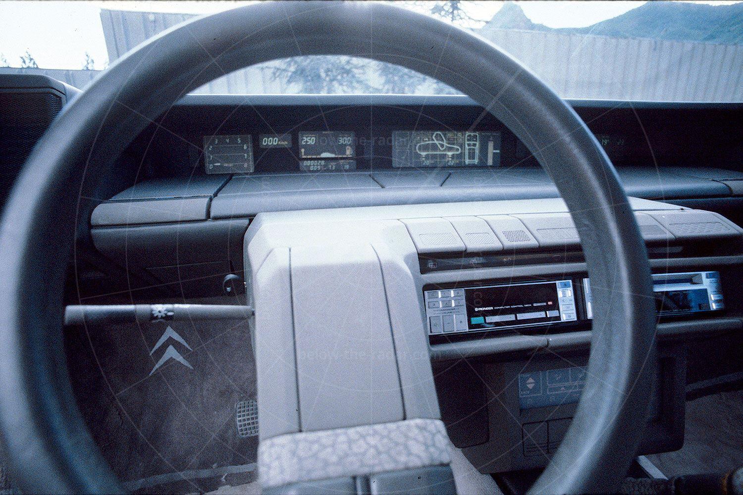Bertone Zabrus dashboard Pic: magiccarpics.co.uk | Bertone Zabrus dashboard