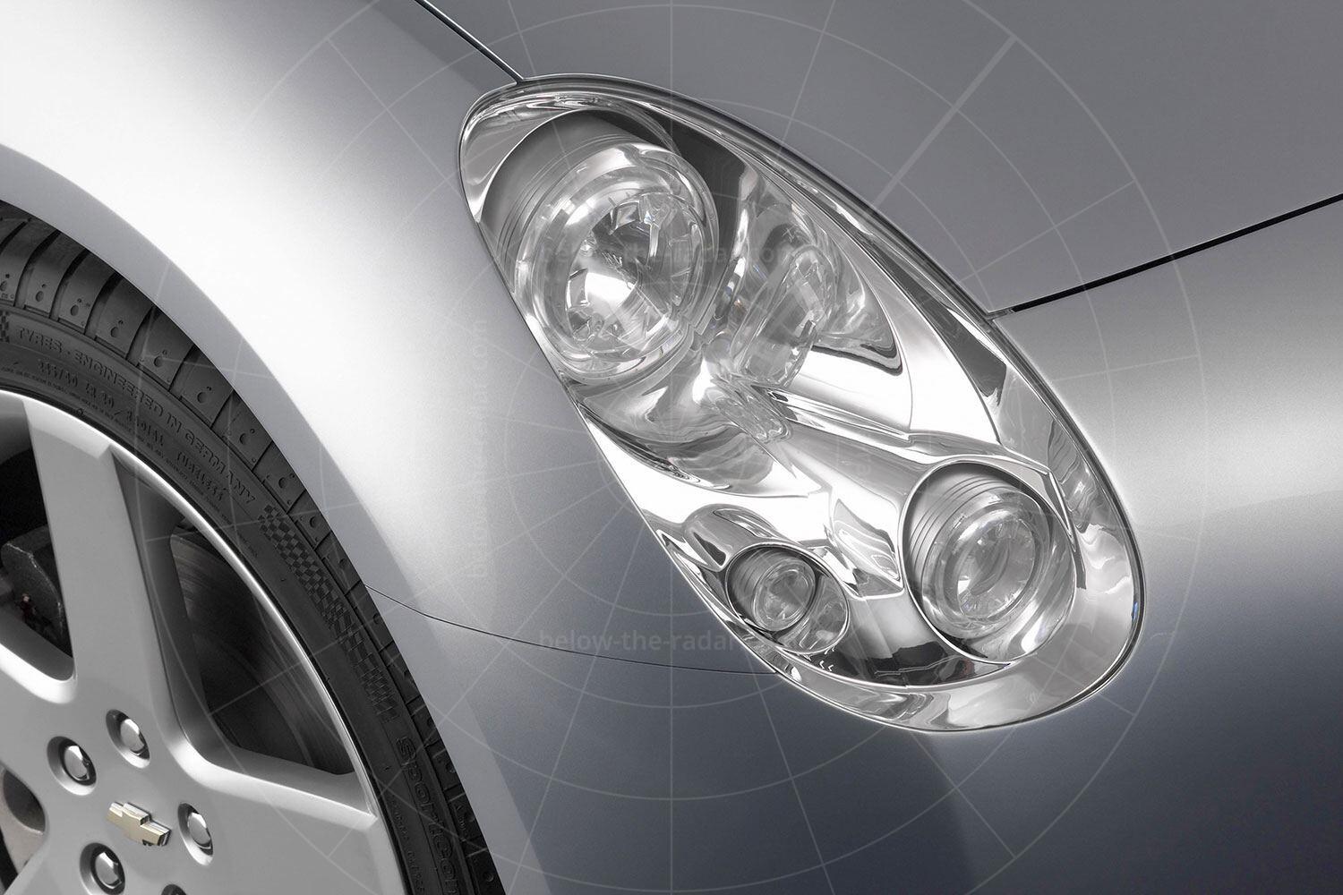 The 2004 Chevrolet Nomad concept - headlight Pic: GM | The 2004 Chevrolet Nomad concept - headlight